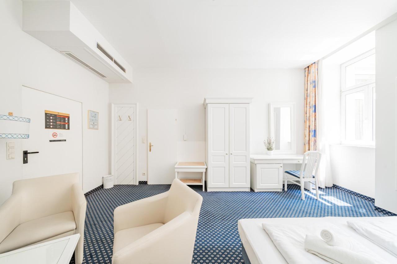 Self-Check-In Hotel Adlon Vienna Exterior photo