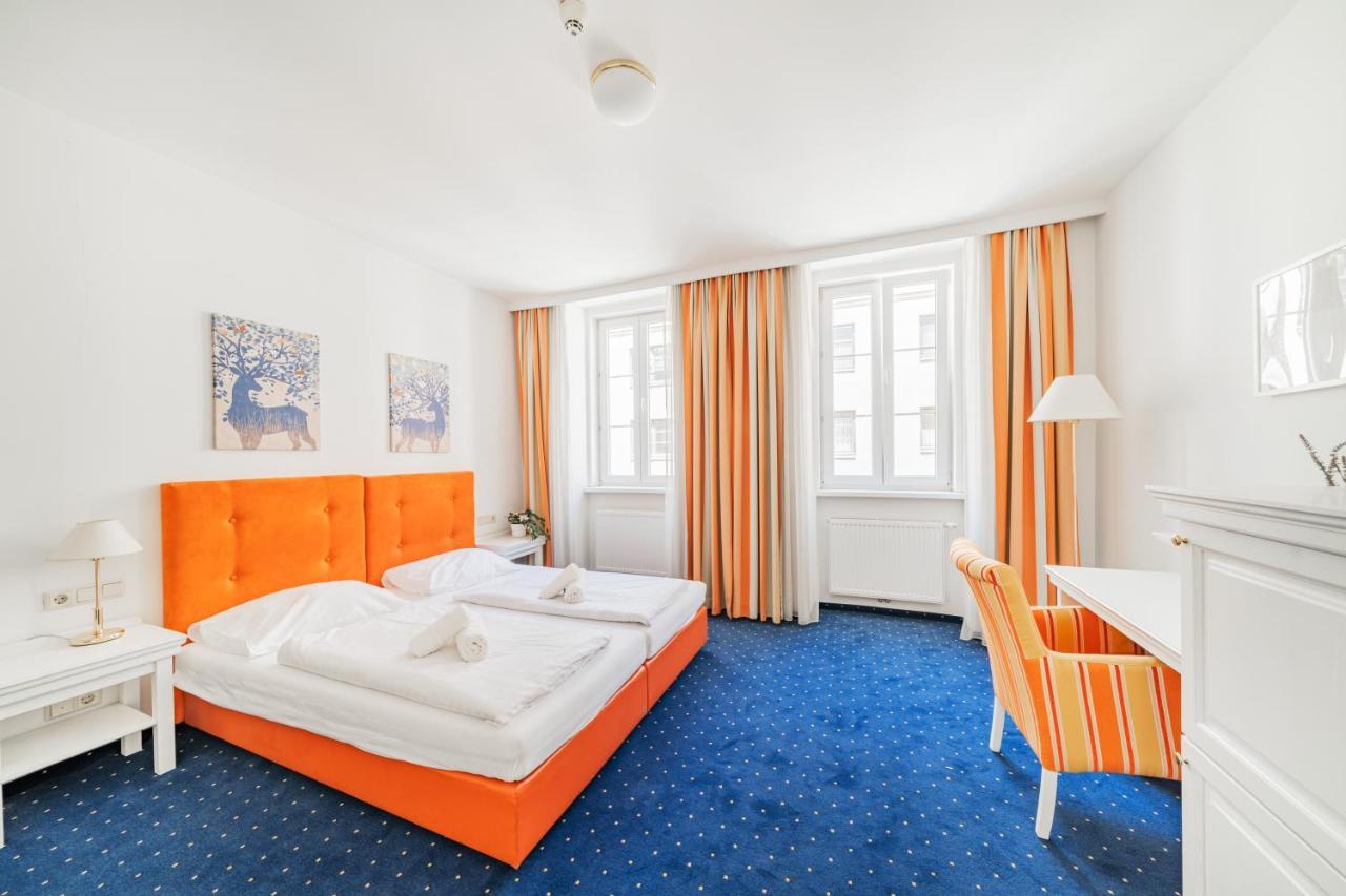 Self-Check-In Hotel Adlon Vienna Exterior photo